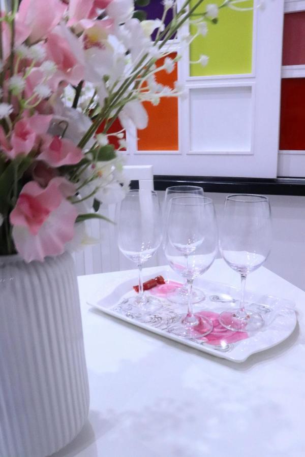 Anchor And Rose Apartment ซาแลร์โน ภายนอก รูปภาพ