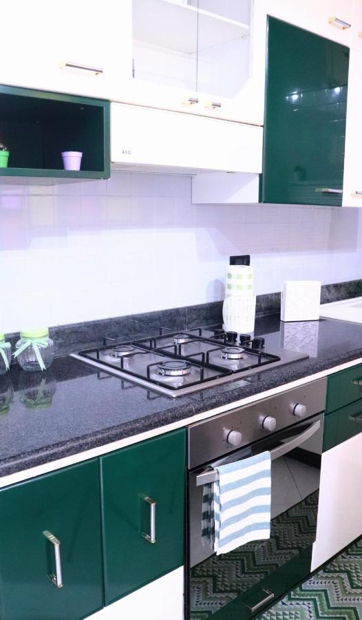 Anchor And Rose Apartment ซาแลร์โน ภายนอก รูปภาพ