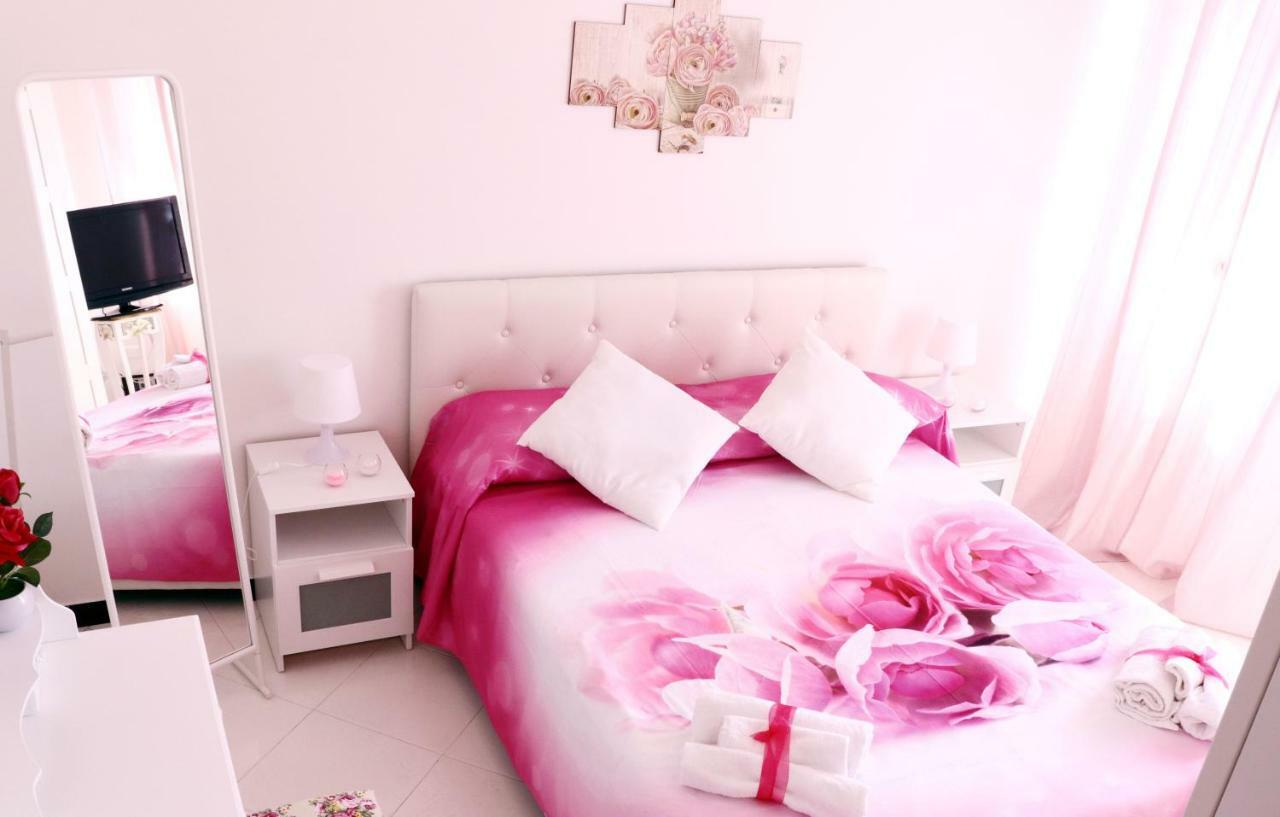 Anchor And Rose Apartment ซาแลร์โน ภายนอก รูปภาพ
