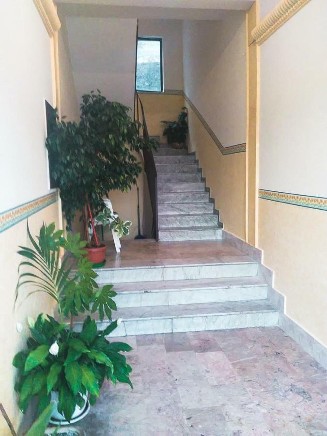 Anchor And Rose Apartment ซาแลร์โน ภายนอก รูปภาพ
